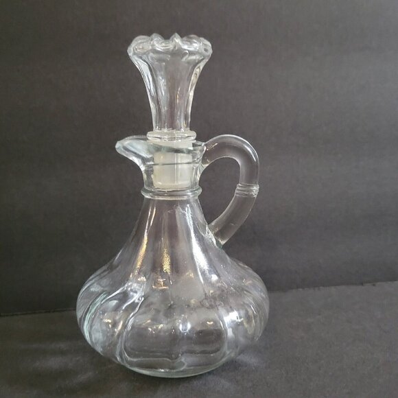 Vintage Anchor Hocking Clear Glass Cruet Oil Vinegar Syrup Decanter Star Stopper - Picture 1 of 10